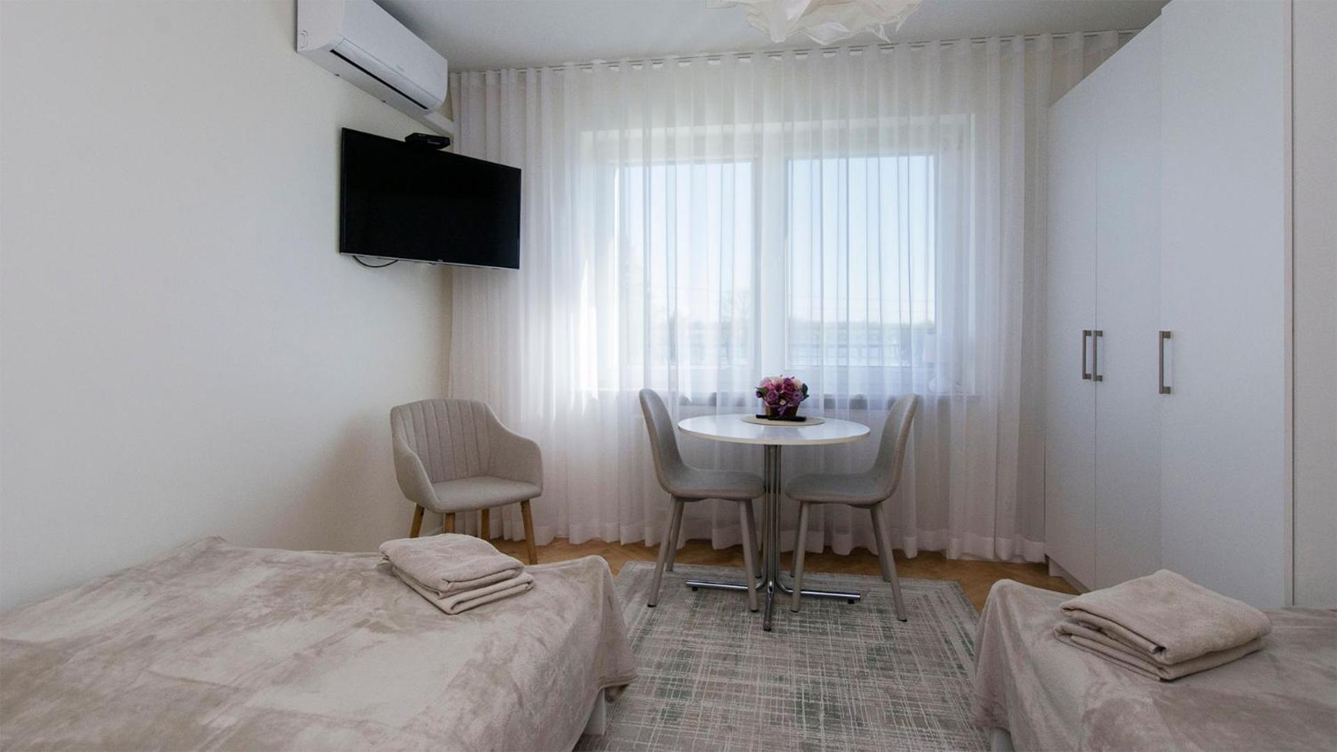Rum i privatbostad Dzika Plaza *